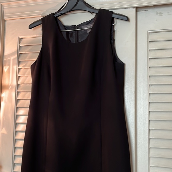 Liz Claiborne Crepe Sheath Dress - Picture 2 of 4